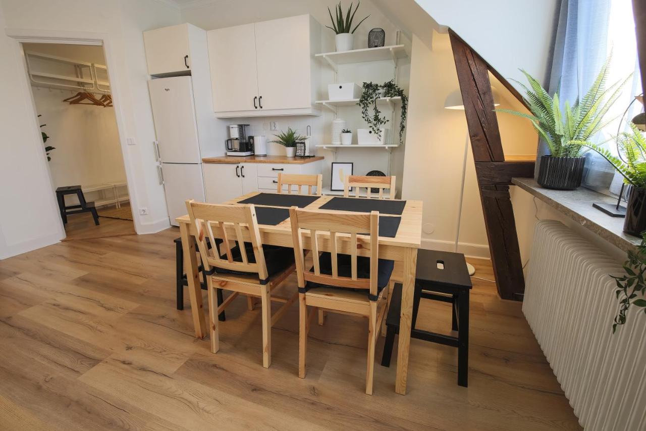 Alyhr Apartments VBY 외부 사진